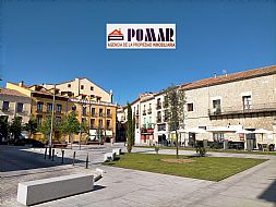 Plaza Teniente Ar&amp;#233;valo, 4